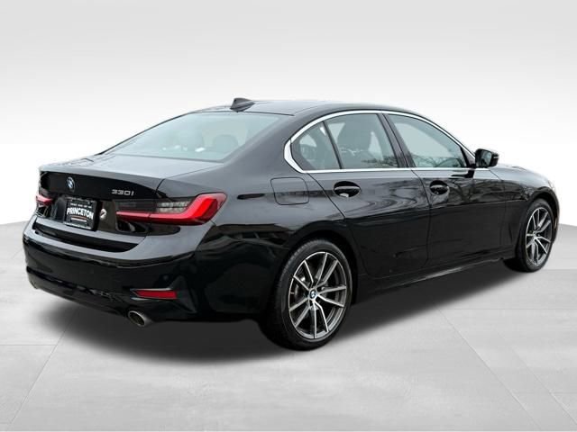 Used 2022 BMW 330i xDrive Sedan w/ Premium Package 2 image 7
