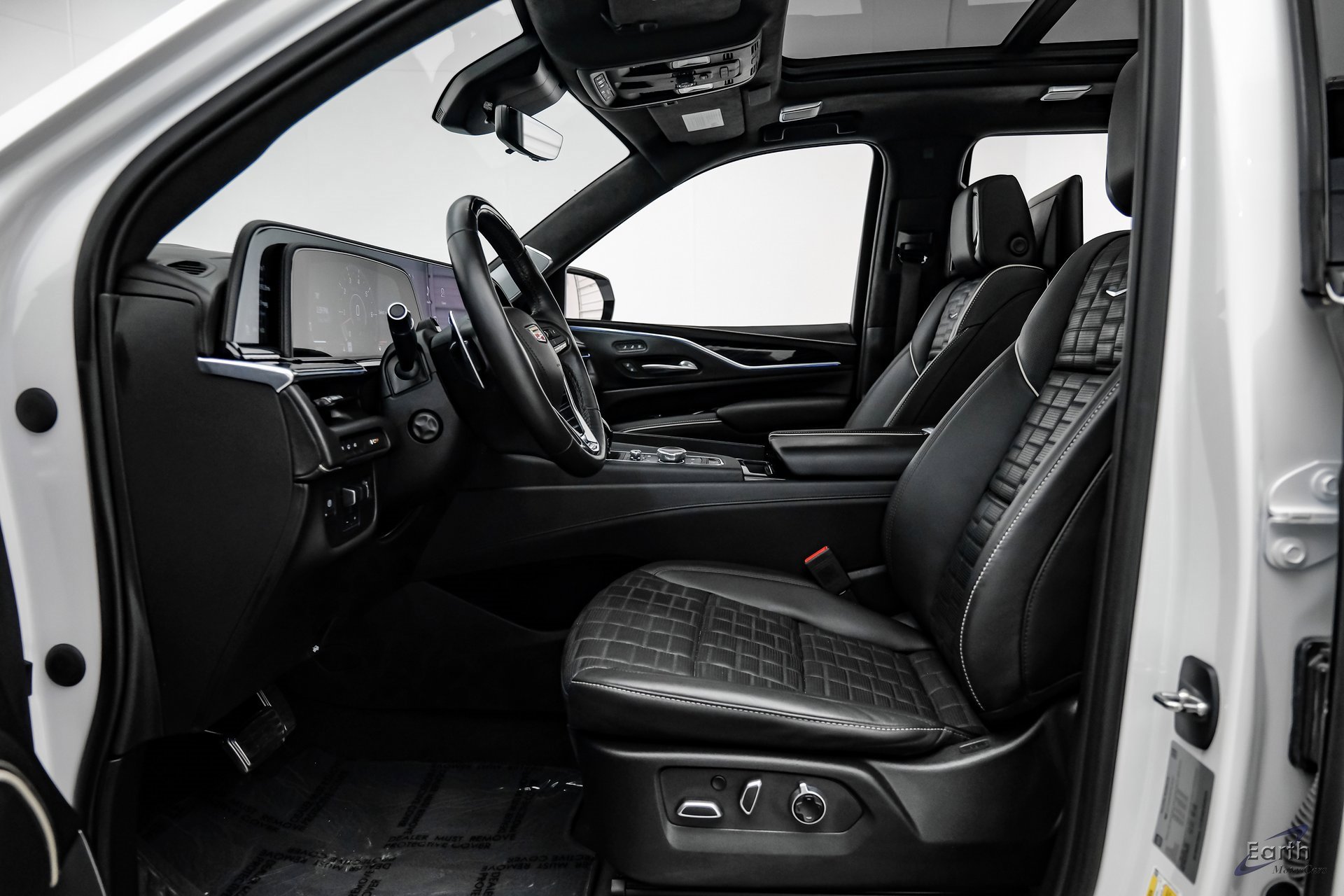 Used 2023 Cadillac Escalade V image 34