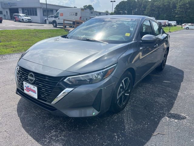 Used 2024 Nissan Sentra SV FWD image 4