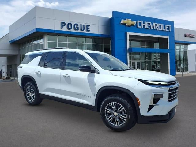 New 2026 Chevrolet Traverse LT FWD image 1