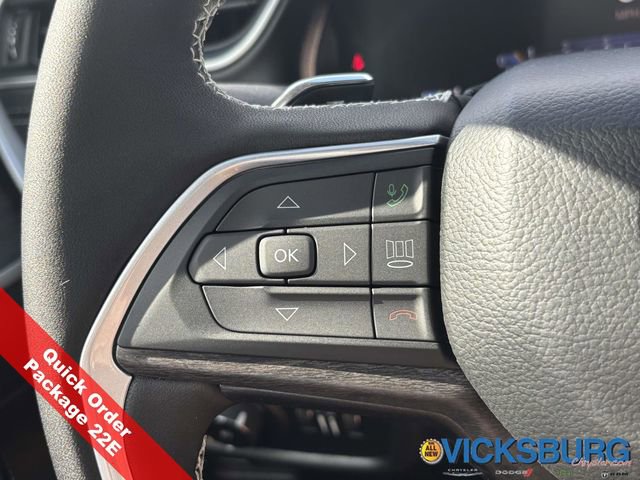 New 2025 Jeep Grand Cherokee Limited image 14