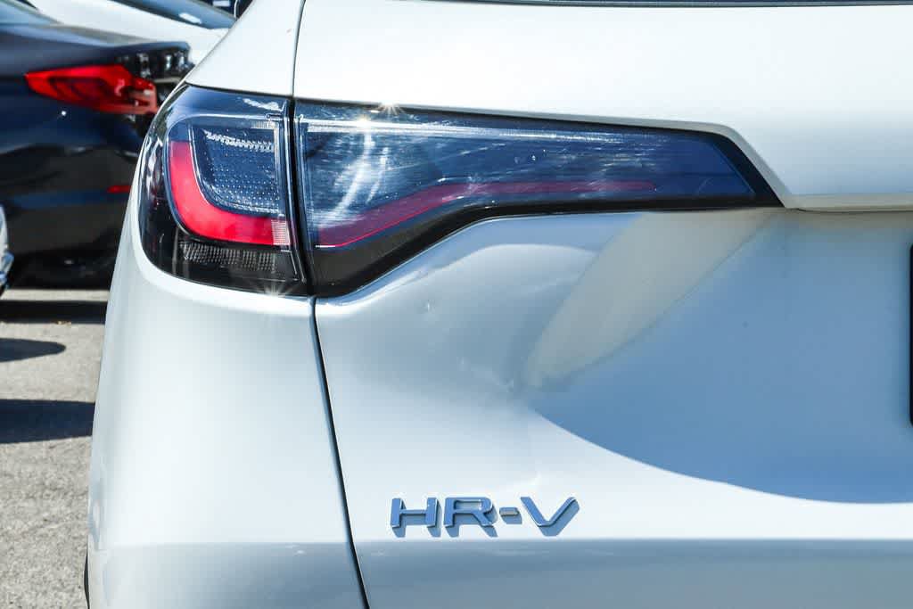 Used 2024 Honda HR-V LX image 8