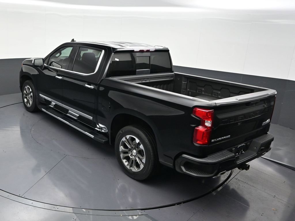 Used 2023 Chevrolet Silverado 1500 High Country image 17