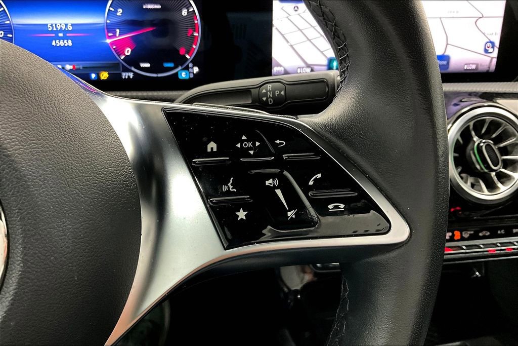 Used 2024 Mercedes-Benz CLA 250 image 25