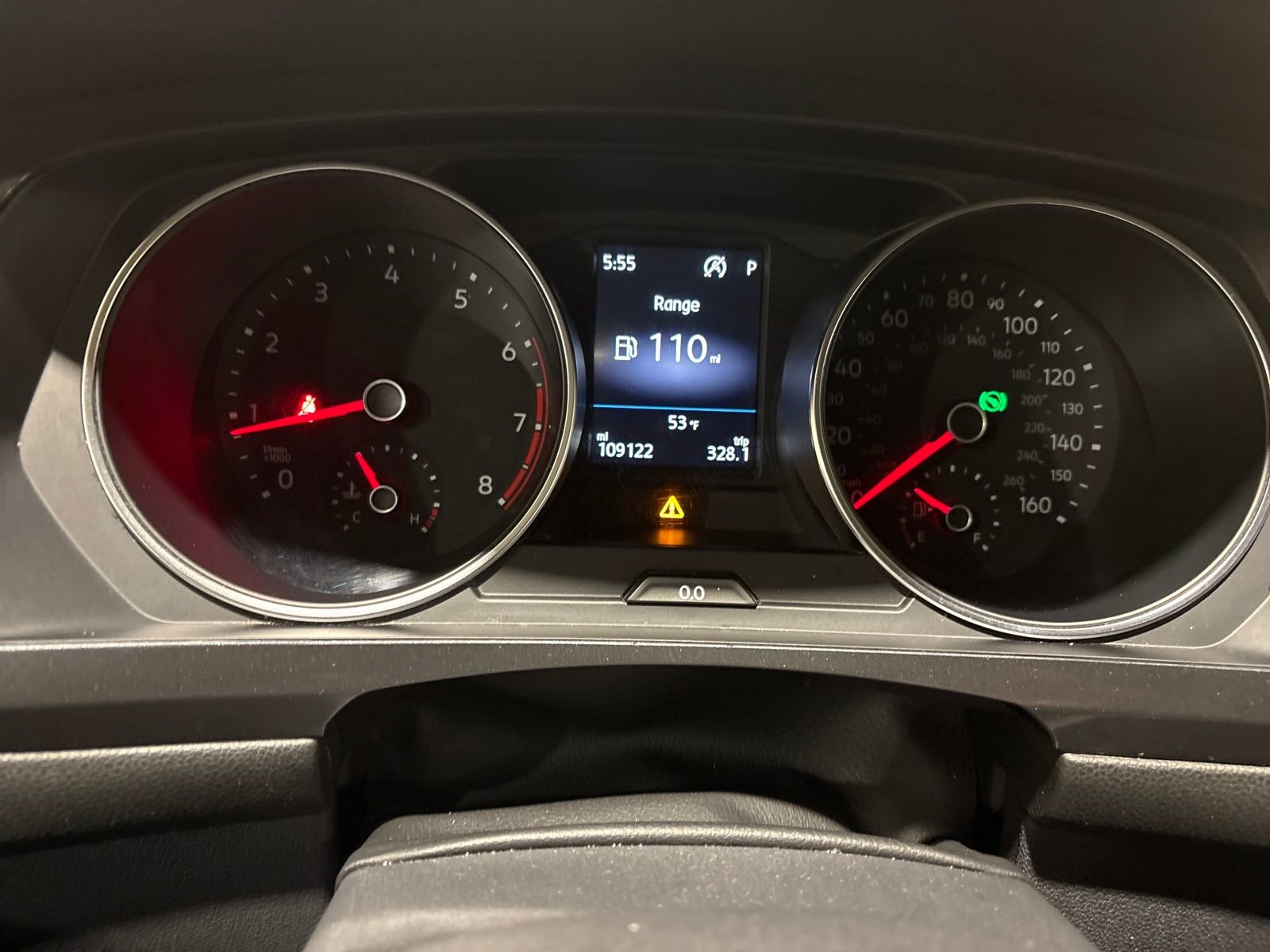 Used 2018 Volkswagen Tiguan SE image 16