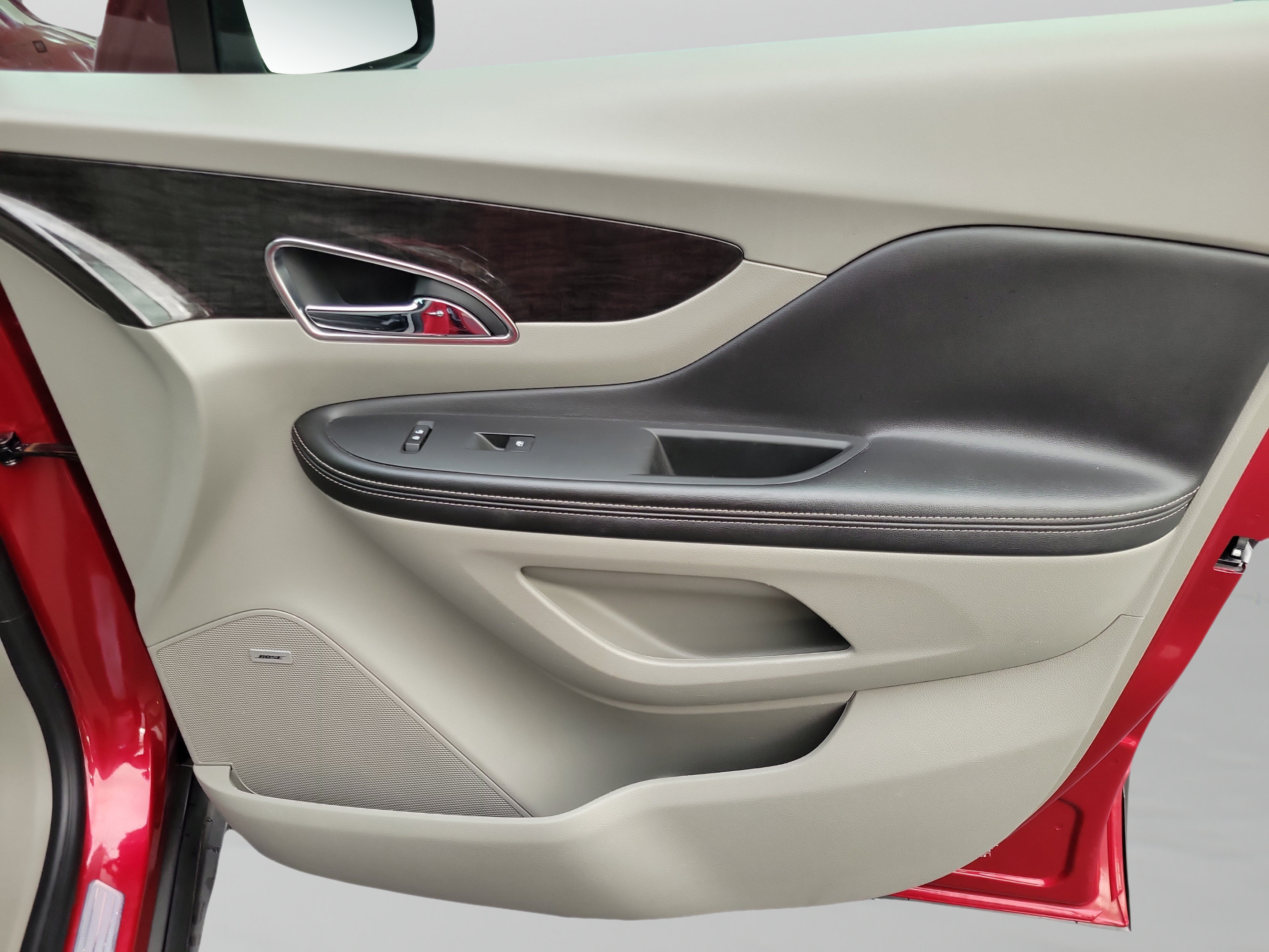 Used 2015 Buick Encore Premium FWD image 29