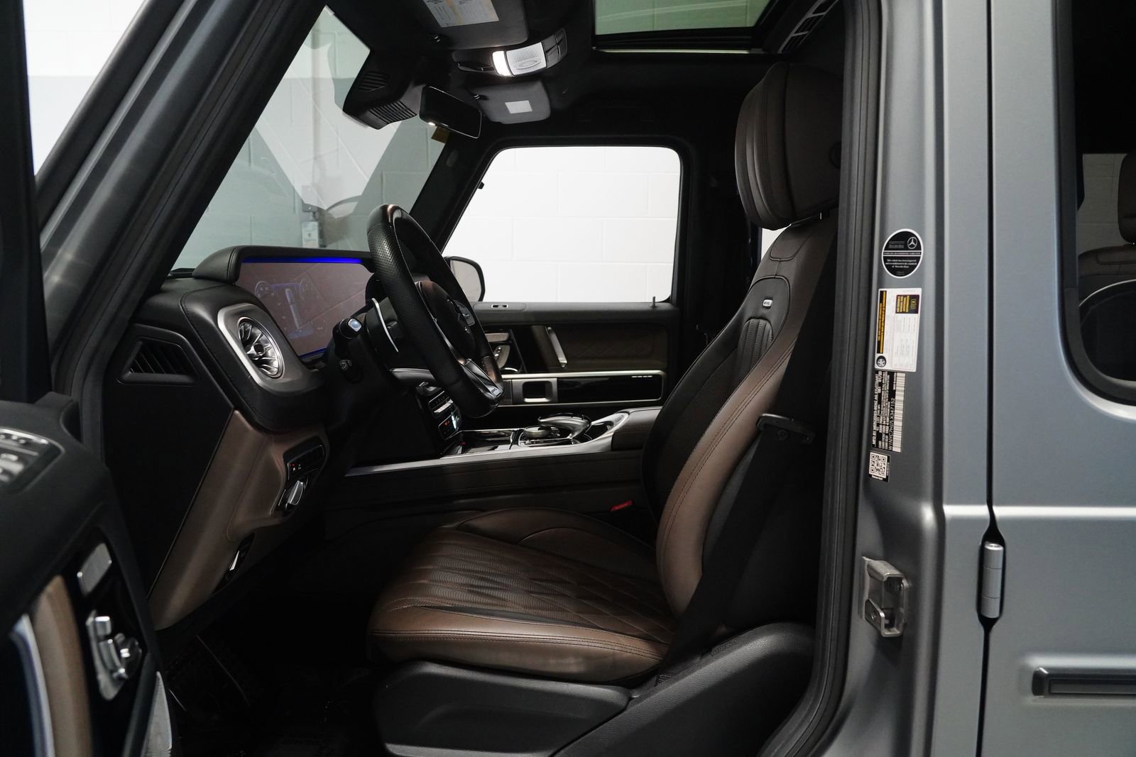 Certified 2020 Mercedes-Benz G 63 AMG 4MATIC image 11