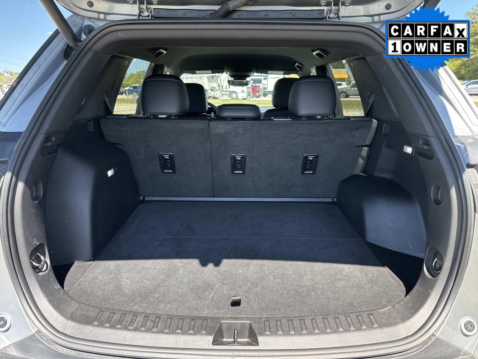 Used 2025 Chevrolet Equinox LT w/ Convenience Package II FWD image 12