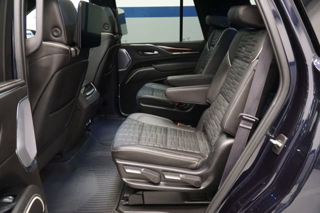 Used 2023 Cadillac Escalade Sport Platinum w/ LPO, ONYX Package AWD/4WD image 25