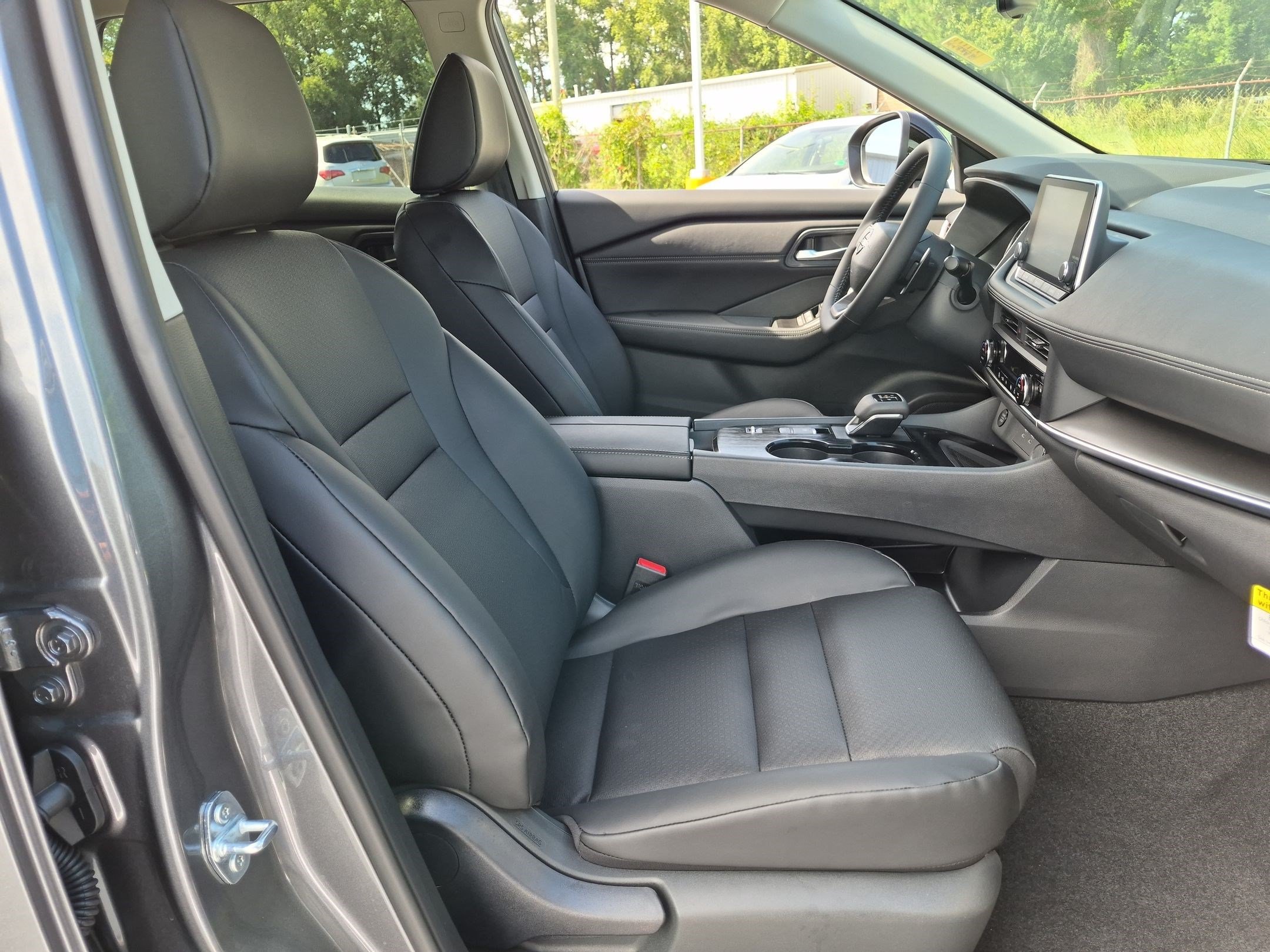 New 2026 Nissan Rogue Dark Armor FWD image 34