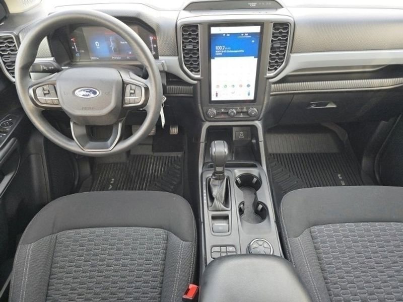 Used 2024 Ford Ranger XL image 5