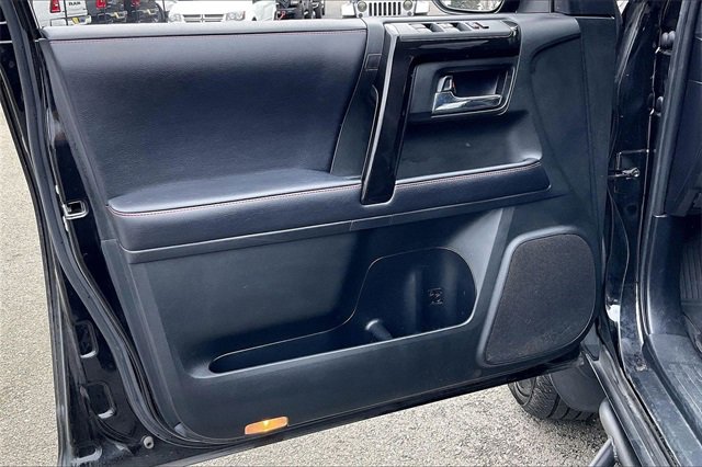 Used 2019 Toyota 4Runner TRD Off-Road Premium image 21