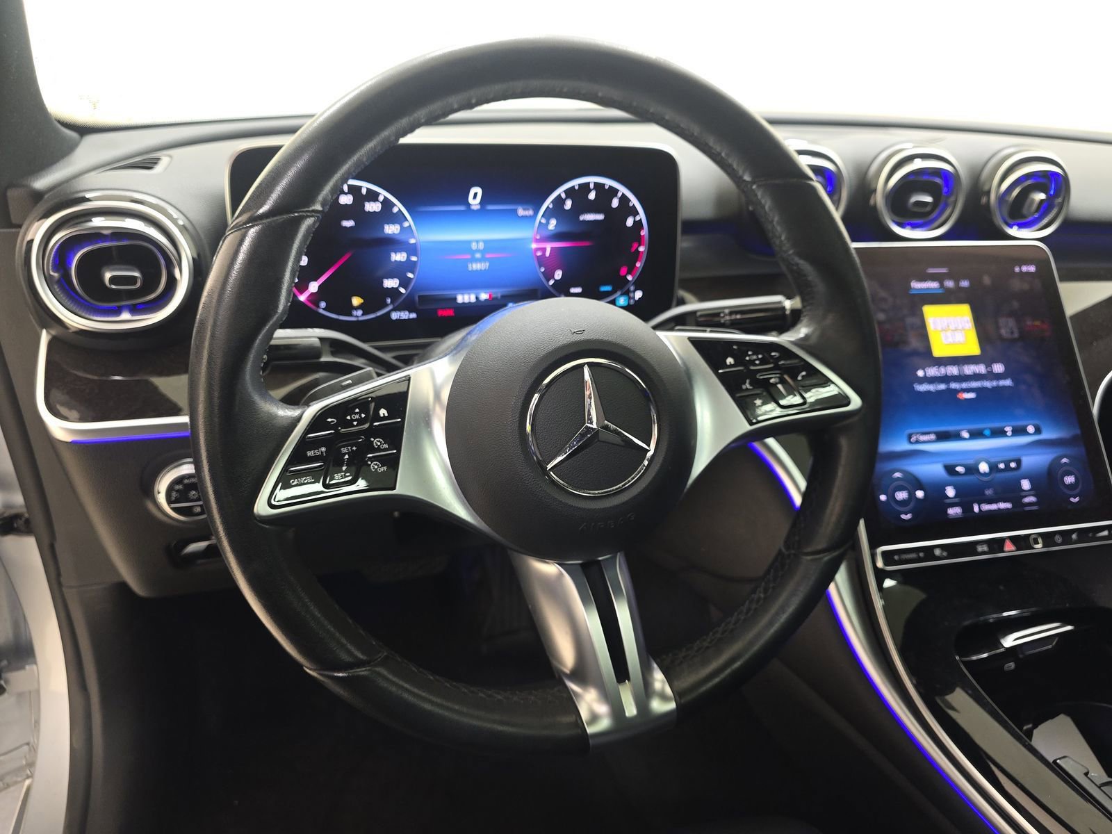 Used 2023 Mercedes-Benz C 300 Sedan w/ Exclusive Trim Package image 7