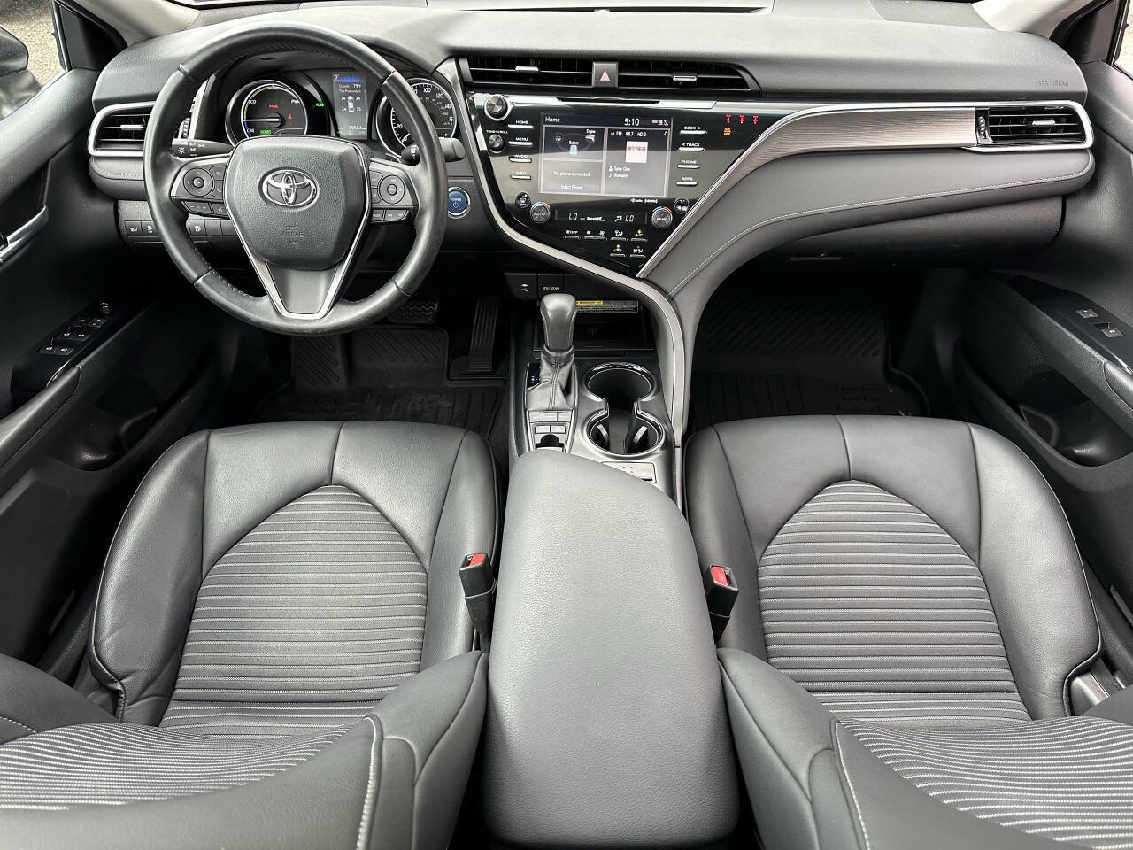 Used 2018 Toyota Camry SE image 15