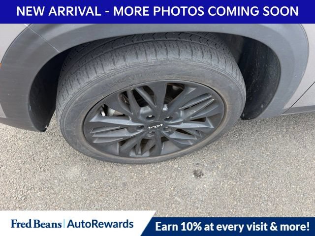 Used 2022 Kia Seltos Nightfall Edition AWD/4WD image 4
