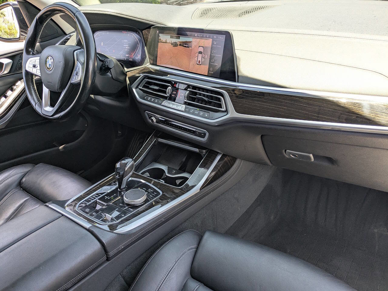 Used 2019 BMW X7 xDrive40i w/ Parking Assistance Package image 13