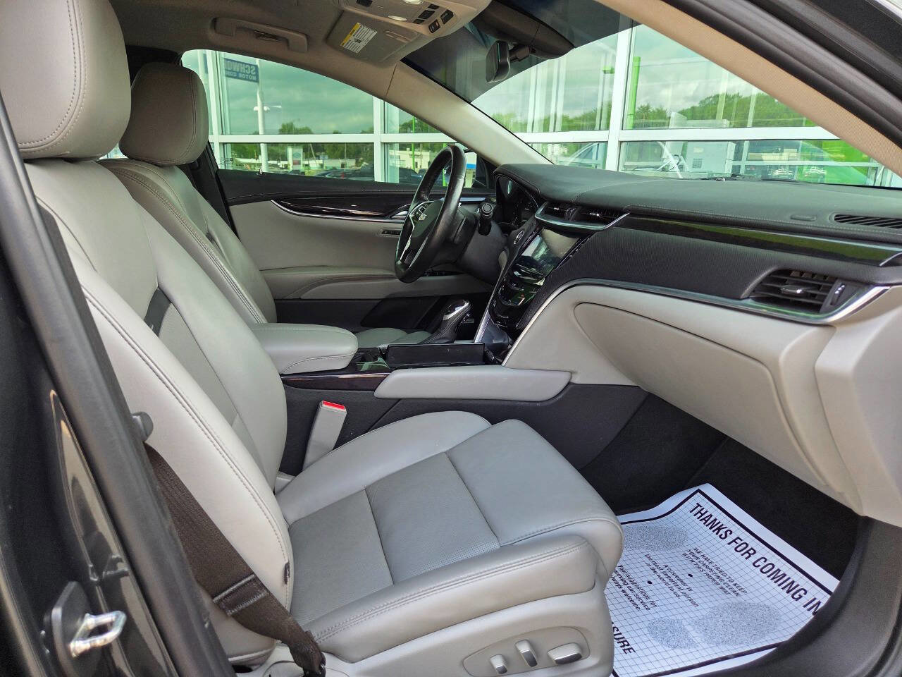 Used 2016 Cadillac XTS Luxury image 23