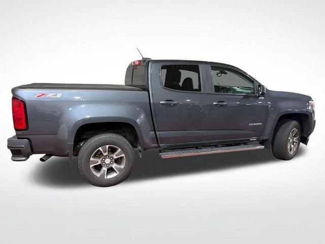 Used 2017 Chevrolet Colorado Z71 AWD/4WD image 3
