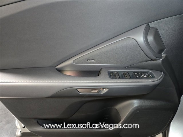 New 2025 Lexus TX 500h AWD image 15