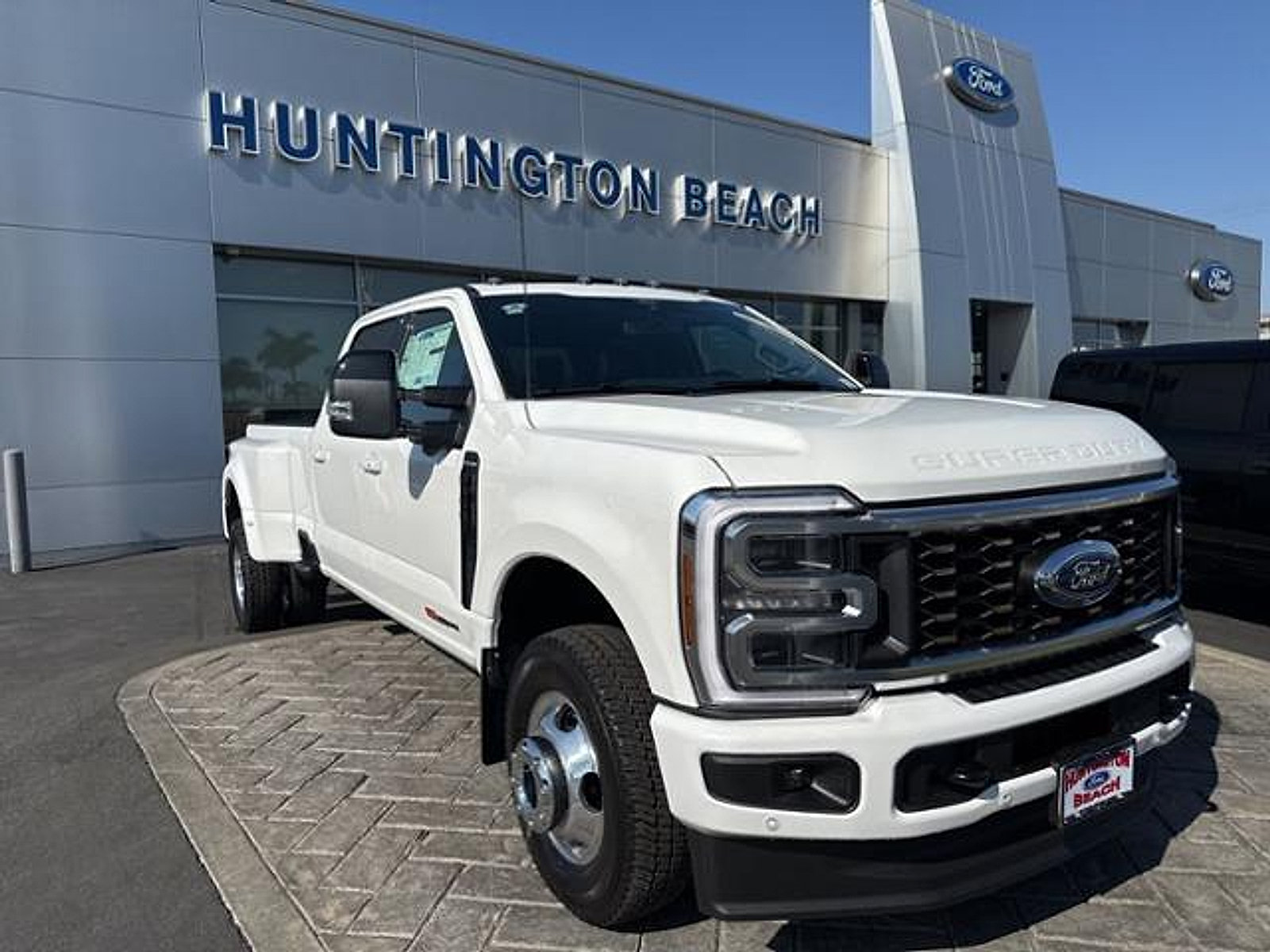 New 2026 Ford F350 Platinum AWD/4WD image 1