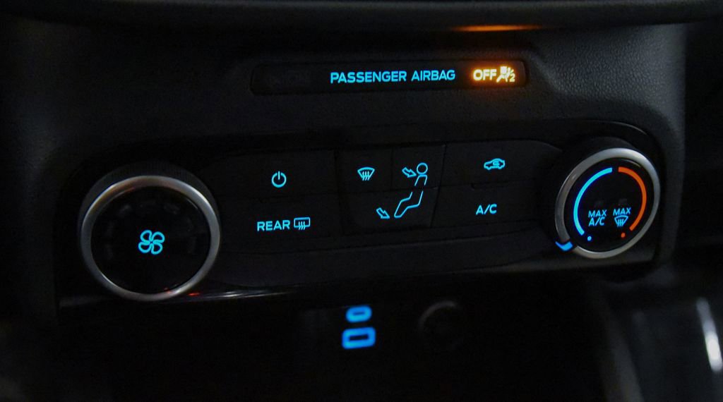 Used 2021 Ford Escape S AWD/4WD image 18