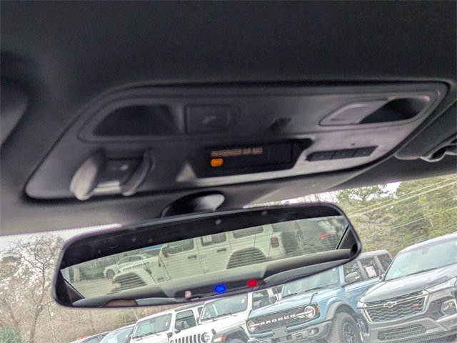 Used 2016 Chevrolet Camaro SS image 25