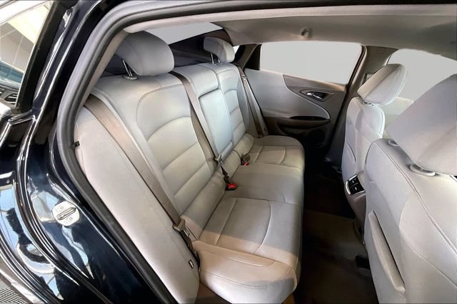 Used 2022 Chevrolet Malibu LT FWD image 17
