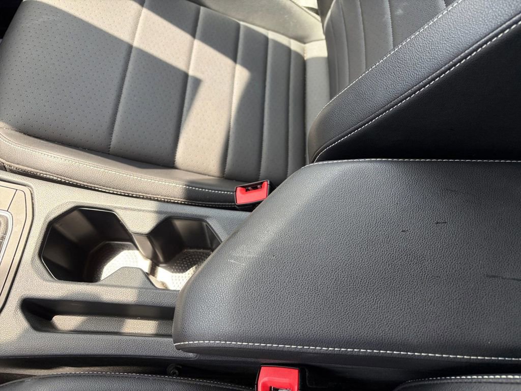 Certified 2023 Volkswagen Jetta SE FWD image 18