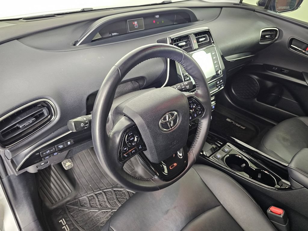 Used 2020 Toyota Prius XLE w/ Advanced Technology Package AWD/4WD image 26