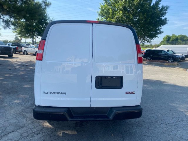 Used 2021 GMC Savana 2500 image 4