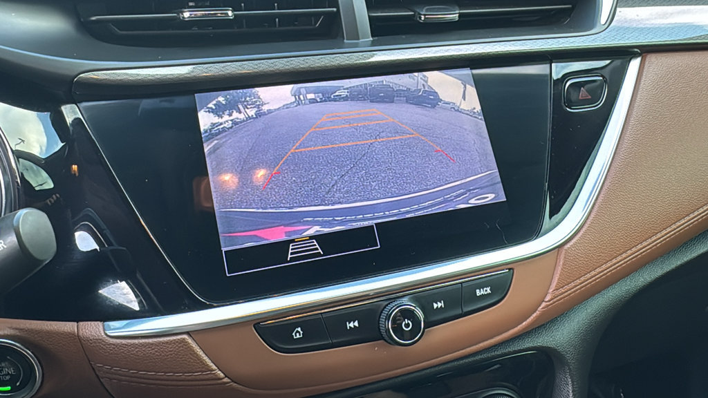 Used 2020 Buick Encore GX Essence FWD image 33