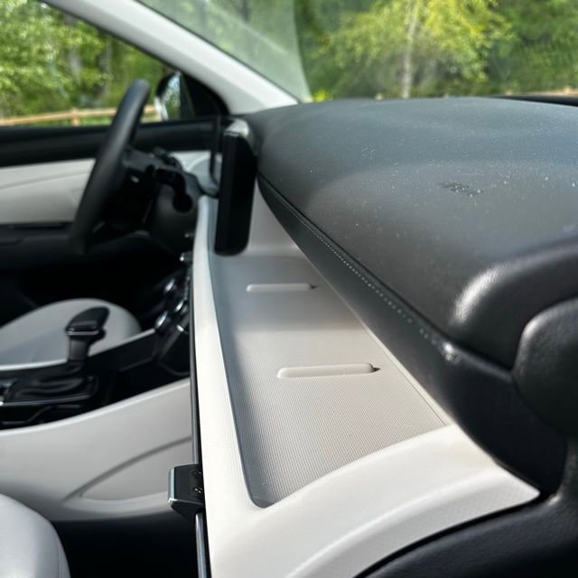 Certified 2025 Hyundai Tucson SE image 19