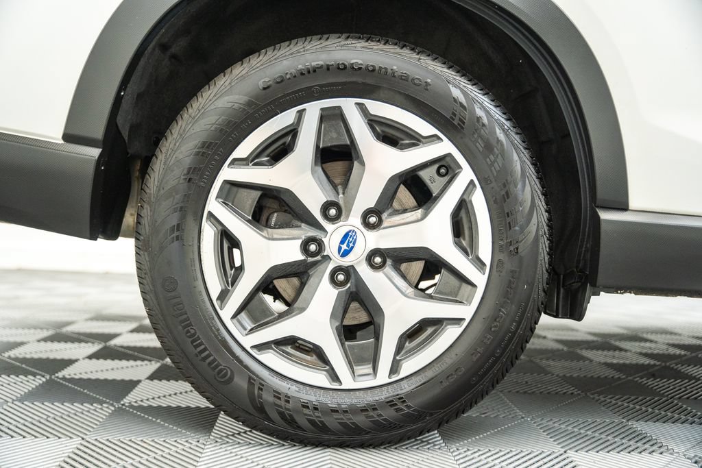 Used 2020 Subaru Forester Premium AWD/4WD image 19