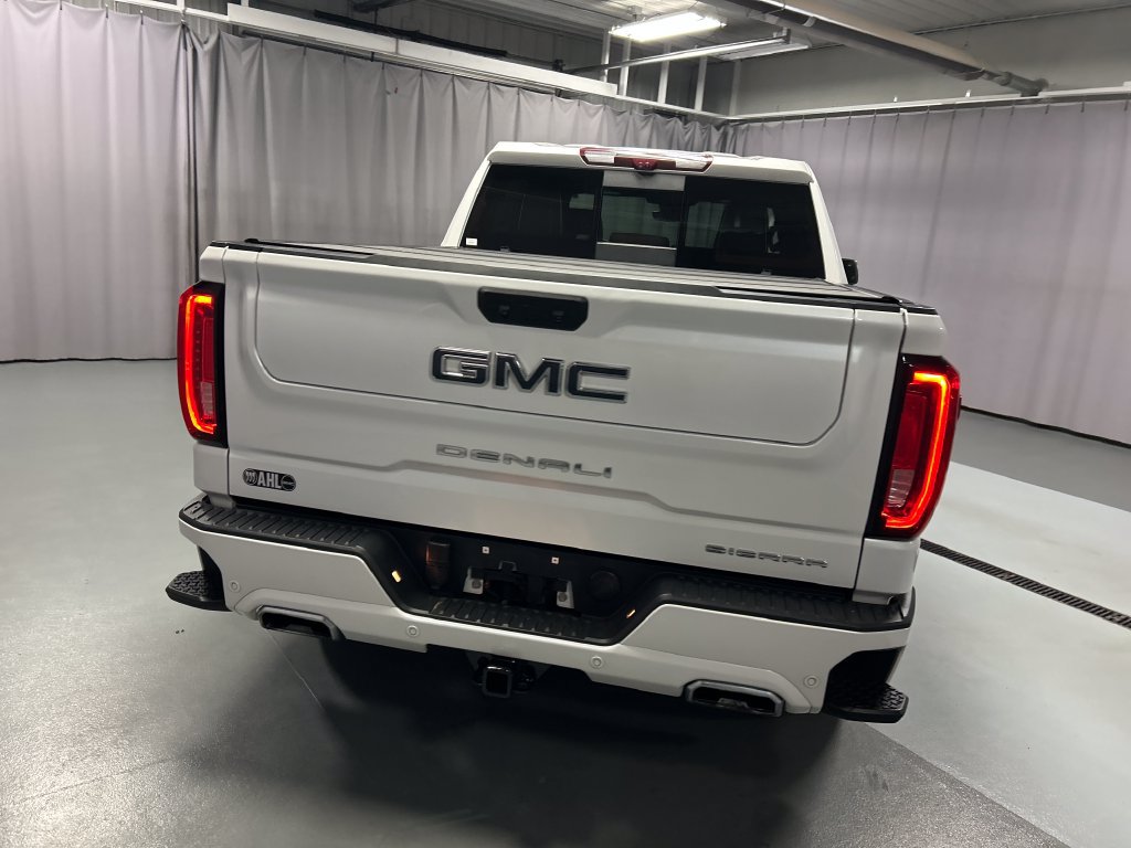 Used 2024 GMC Sierra 1500 Denali Ultimate AWD/4WD image 6