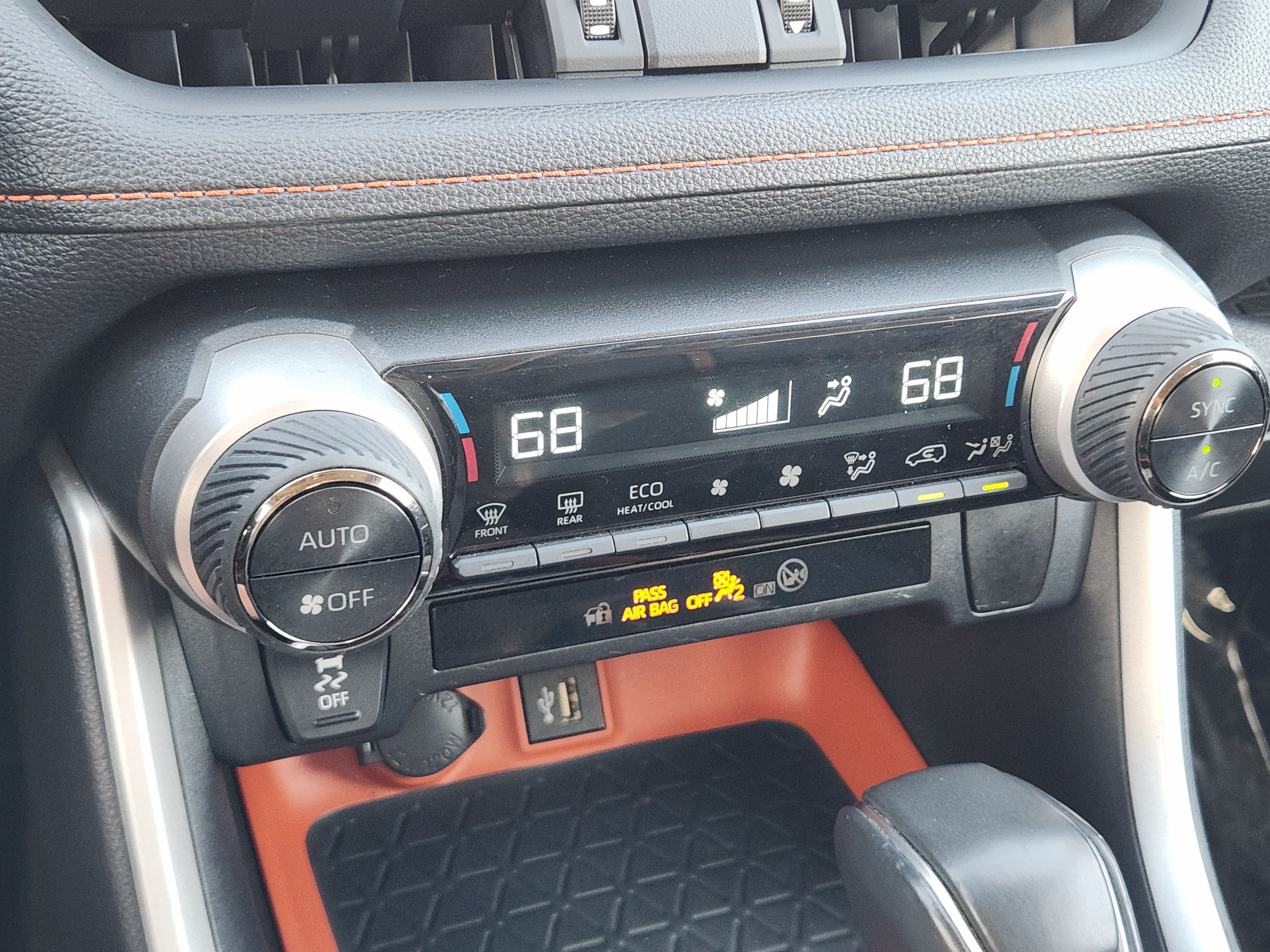 Used 2024 Toyota RAV4 Adventure AWD/4WD image 18