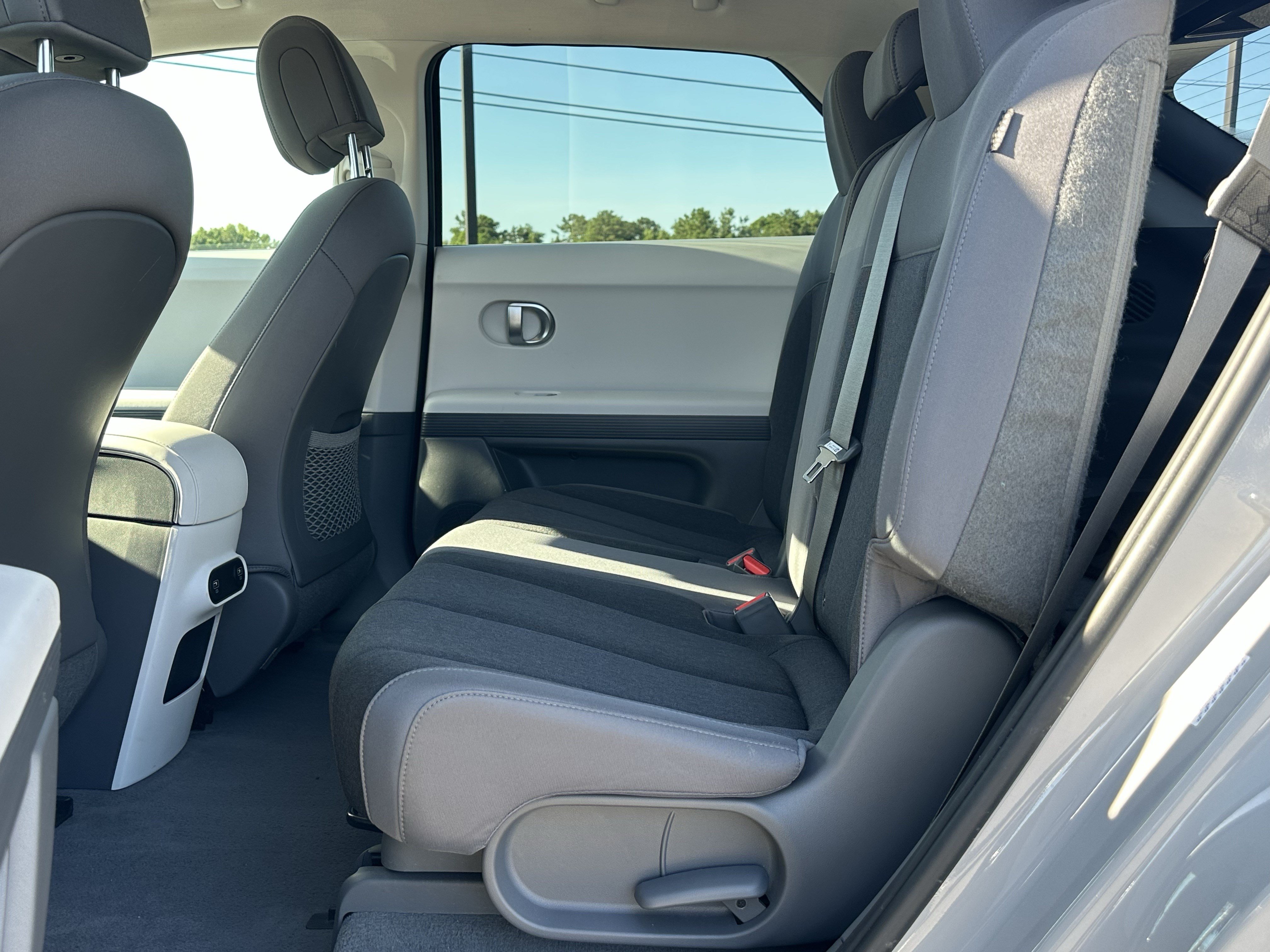Used 2024 Hyundai Ioniq 5 SEL AWD/4WD image 19
