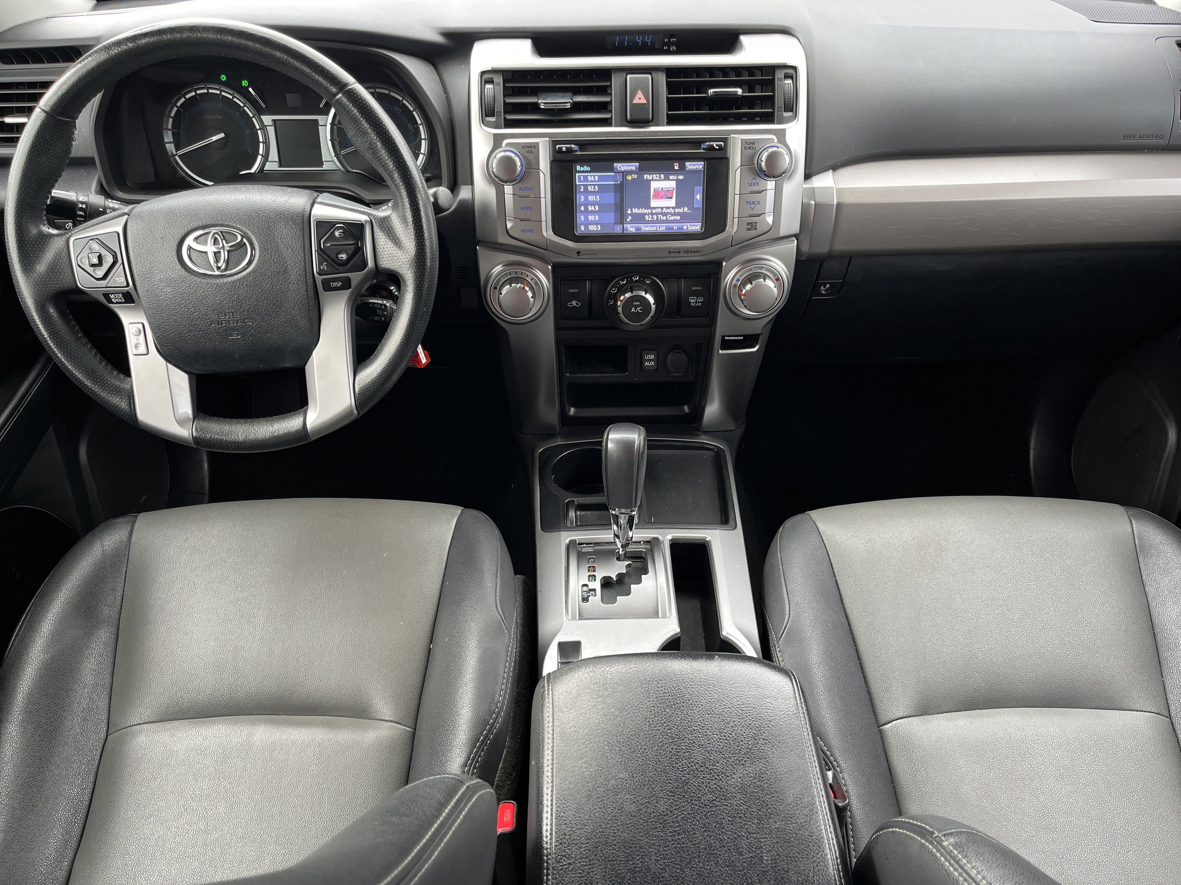 Used 2019 Toyota 4Runner SR5 Premium image 3