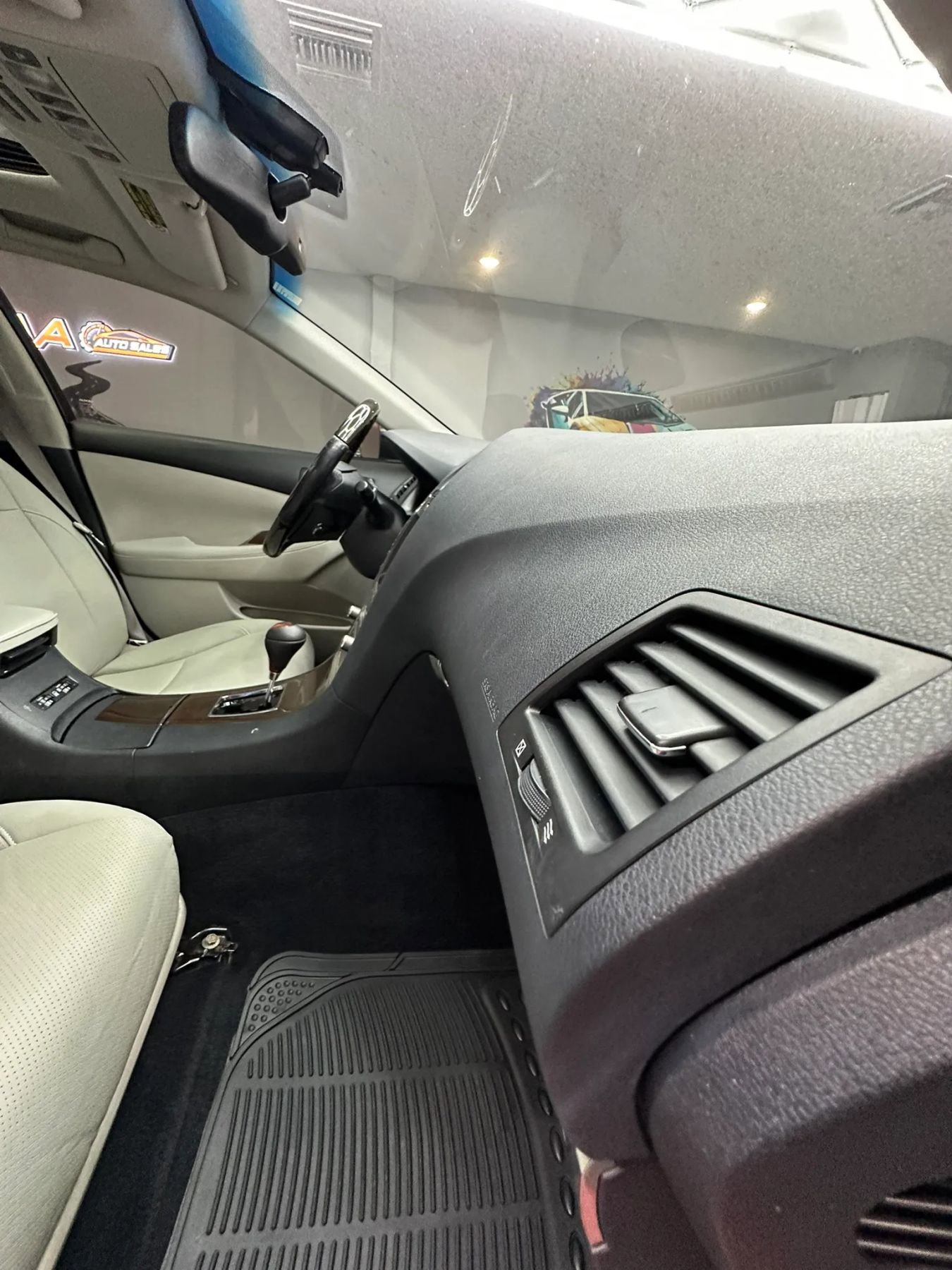 Used 2011 Lexus ES 350 FWD image 28