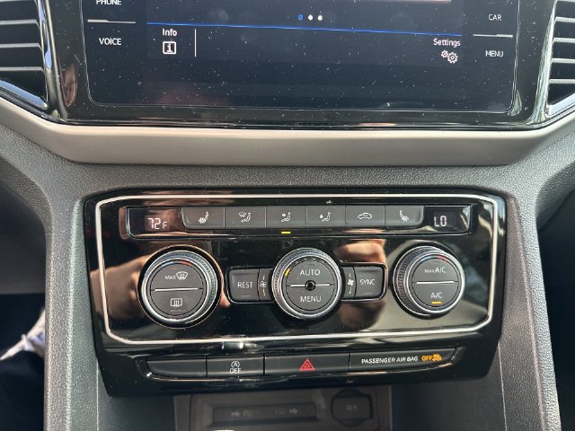 Used 2023 Volkswagen Atlas SE AWD/4WD image 19