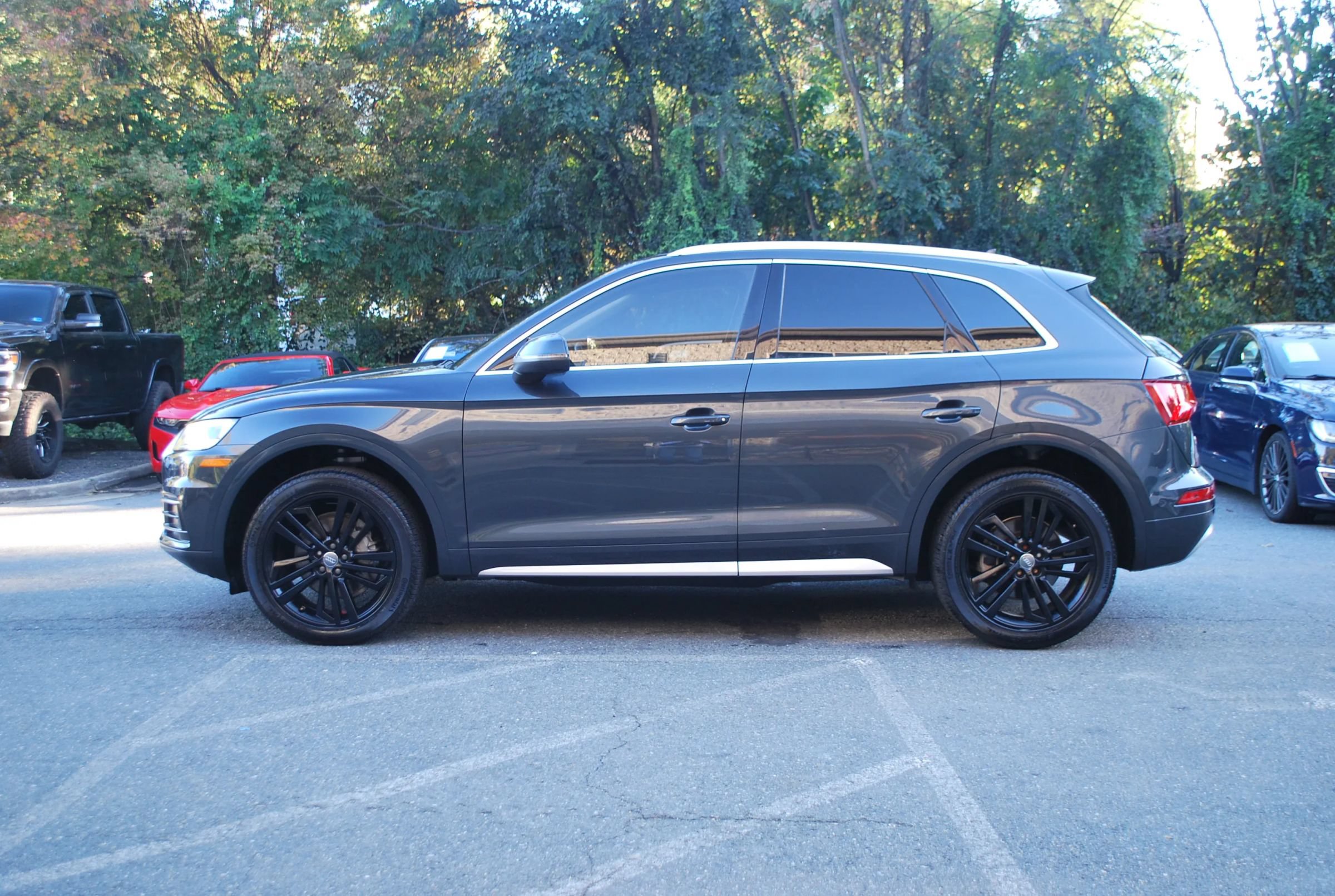 Used 2019 Audi Q5 2.0T Premium Plus w/ Premium Plus Package AWD/4WD image 26