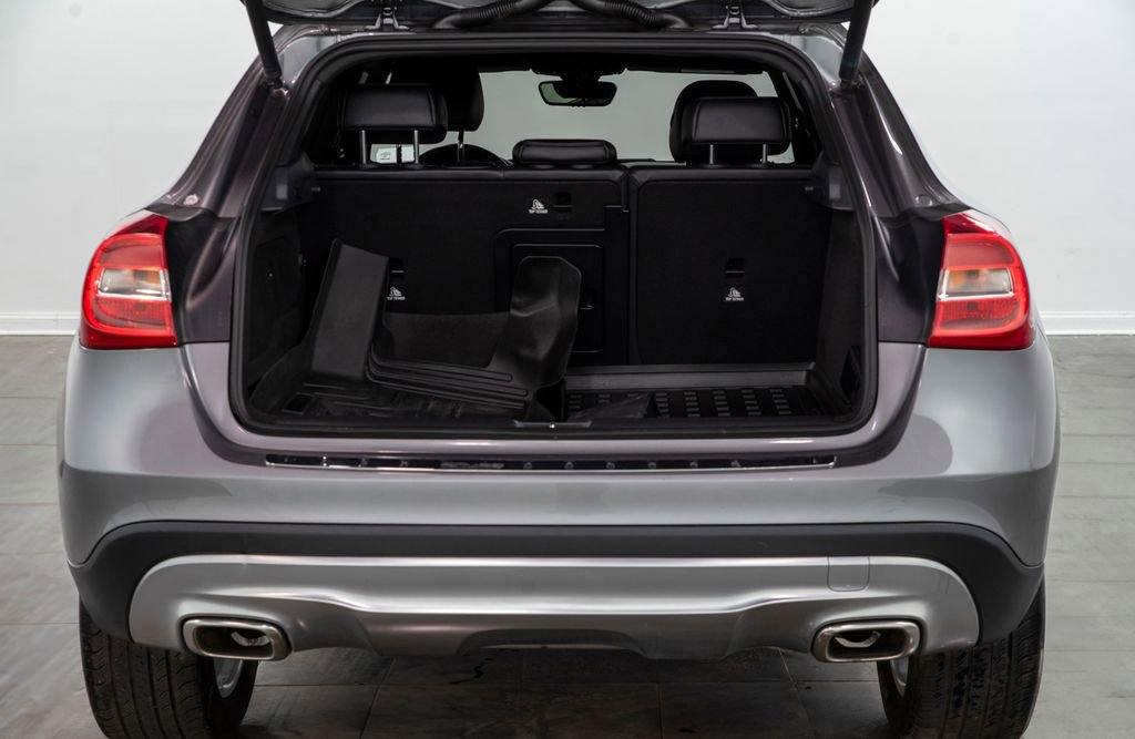 Used 2016 Mercedes-Benz GLA 250 4MATIC image 16