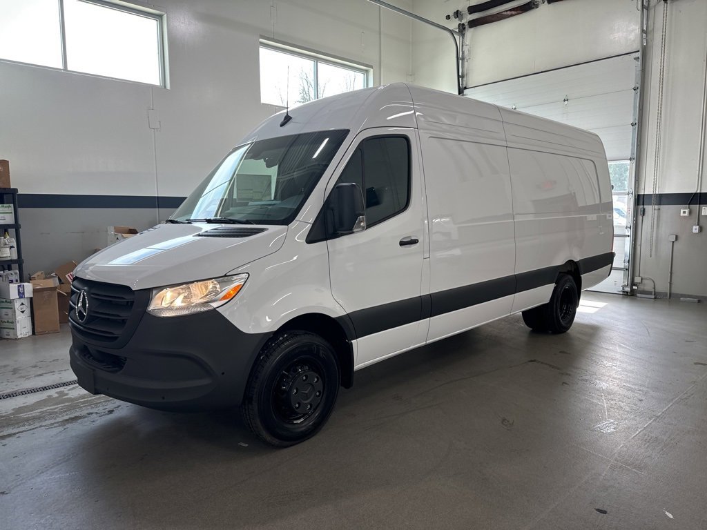 New 2025 Mercedes-Benz Sprinter 3500