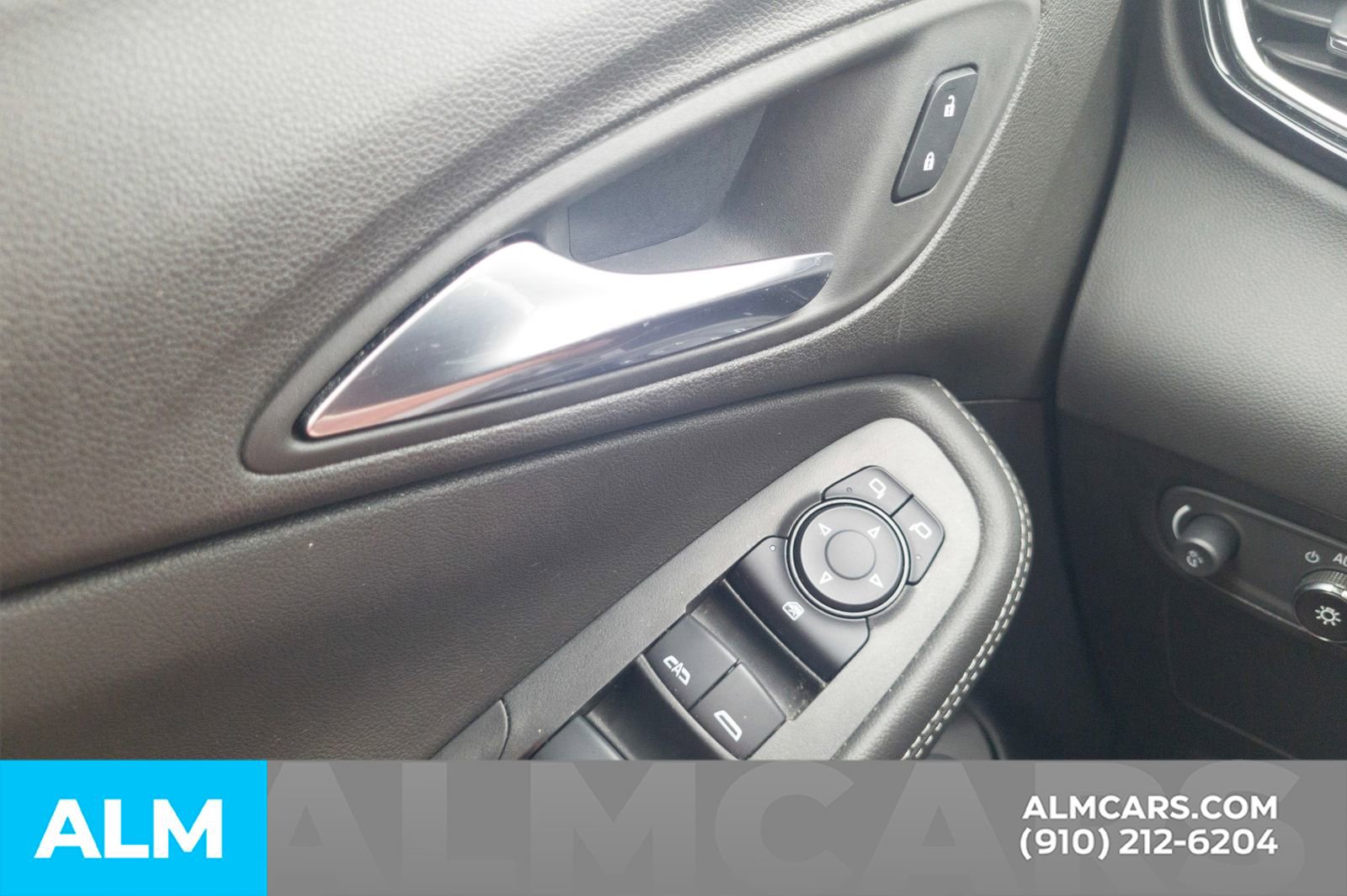 Used 2023 Buick Encore GX Select w/ Sport Touring Package image 34