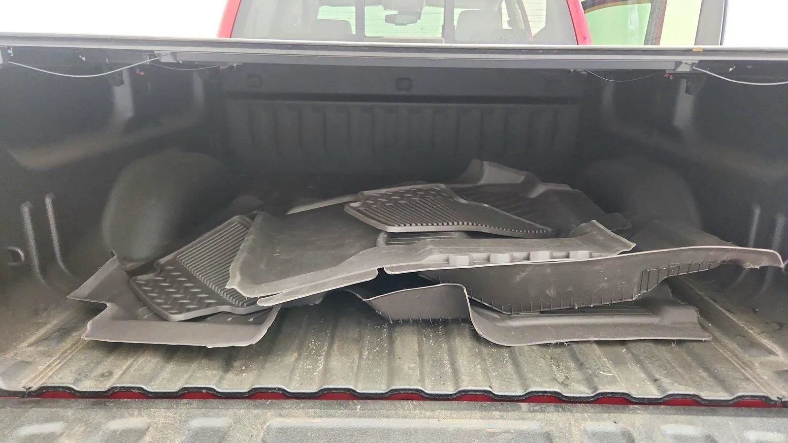 Used 2018 Chevrolet Silverado 1500 LTZ w/ LTZ Plus Package AWD/4WD image 36
