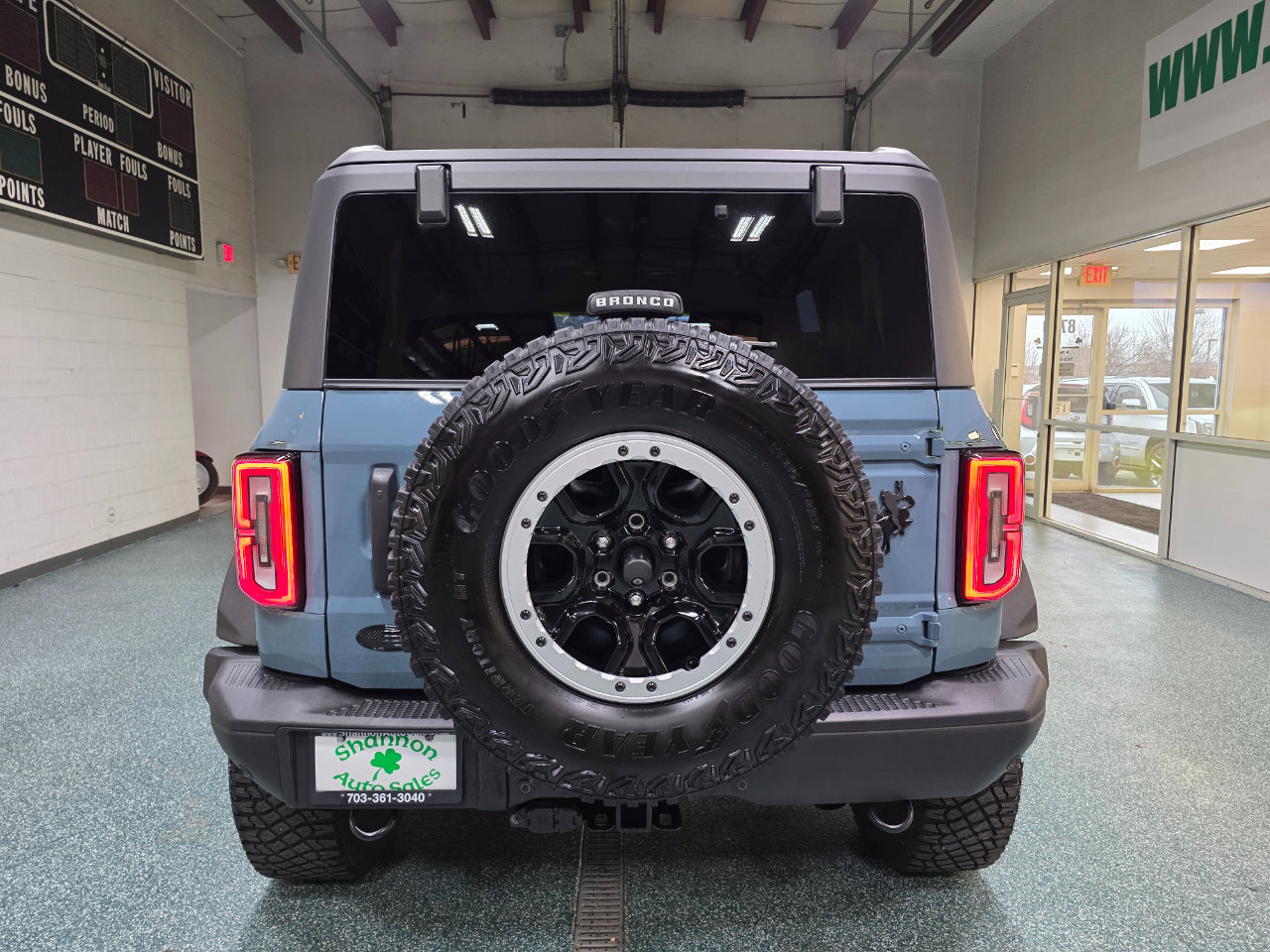 Used 2022 Ford Bronco Badlands image 7