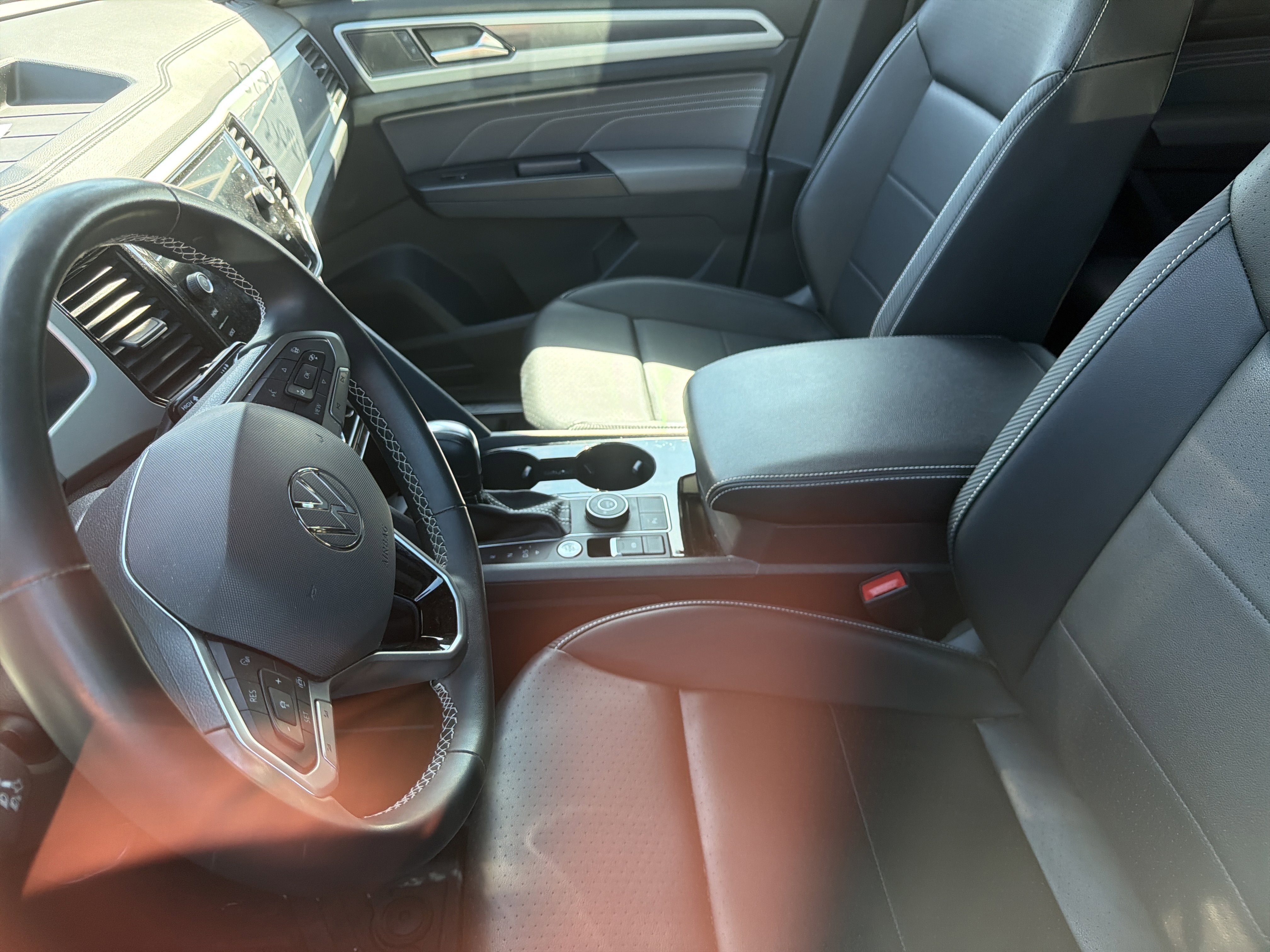 Used 2021 Volkswagen Atlas Cross Sport SEL image 5