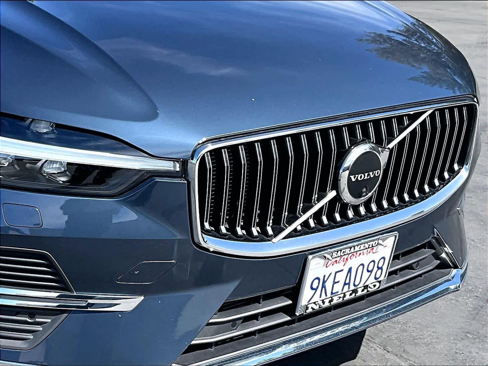 Used 2023 Volvo XC60 B5 Ultimate w/ Protection Package Premier FWD image 33
