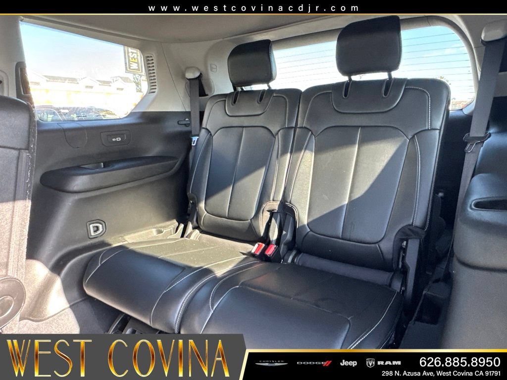 Used 2023 Jeep Grand Cherokee L Limited w/ Trailer Tow Group (B) AWD/4WD image 36