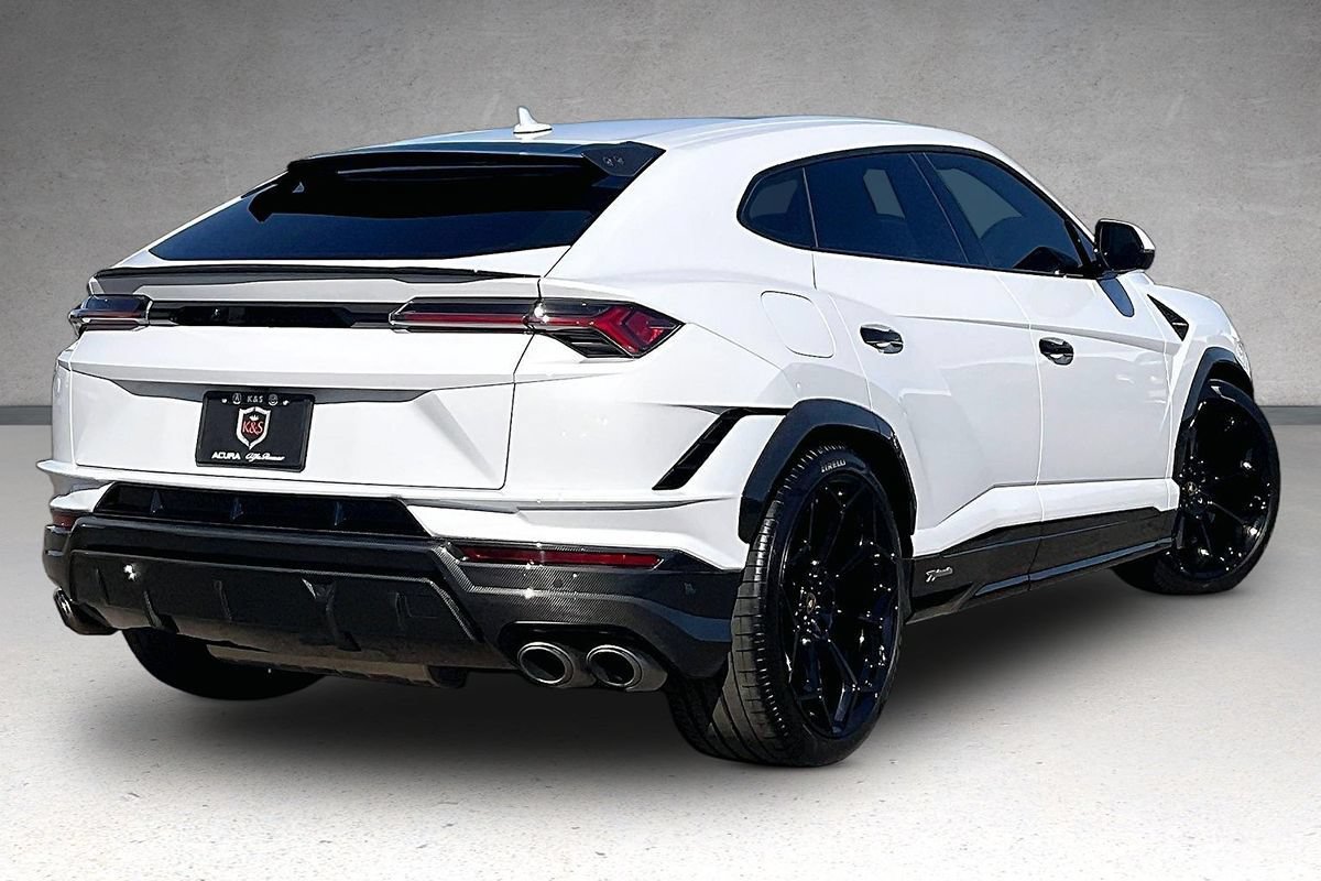 Used 2023 Lamborghini Urus Performante AWD/4WD image 37