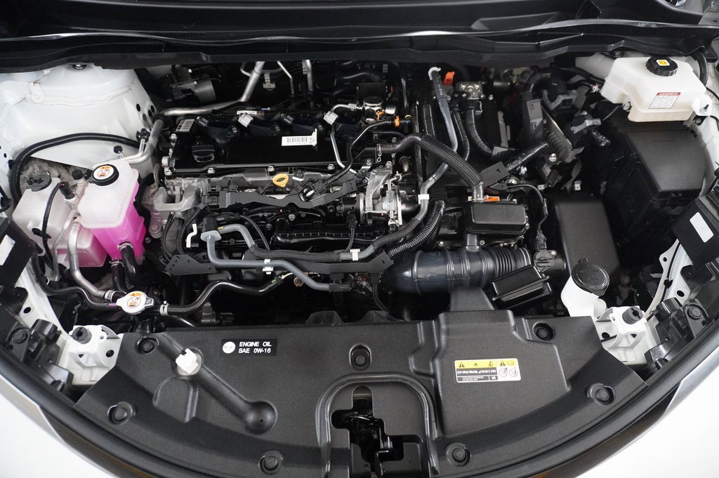 Used 2021 Toyota Sienna Platinum image 25